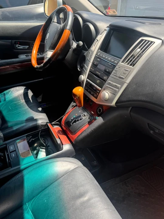 2008 Lexus RX 2nd Gen - Image 3 of 14