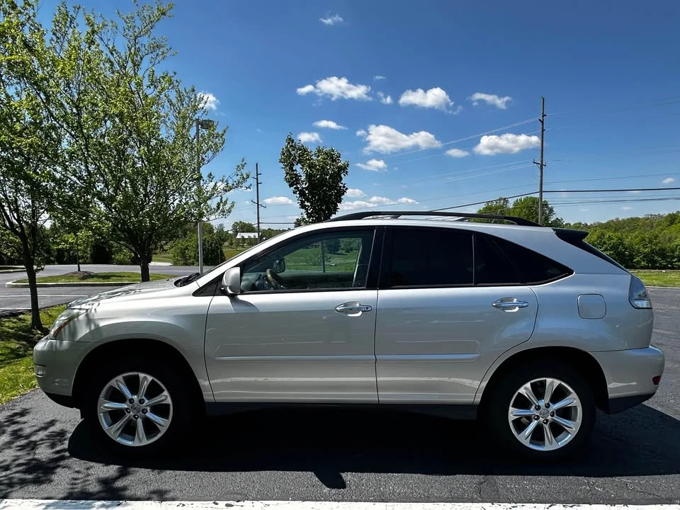 2008 Lexus RX 2nd Gen - Image 3 of 10
