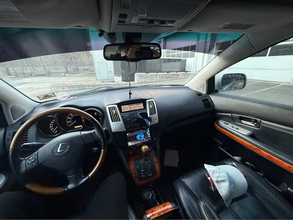 2008 Lexus RX 2nd Gen - Image 9 of 10