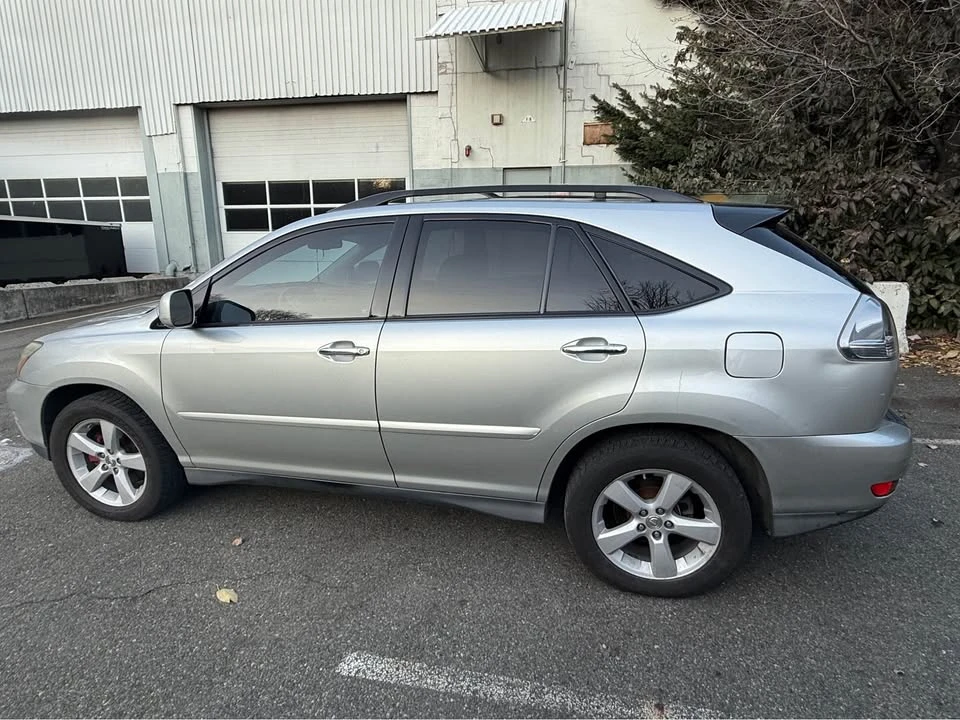 2008 Lexus RX 2nd Gen - Image 6 of 10