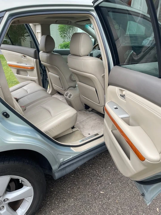 2008 Lexus RX 2nd Gen - Image 10 of 13