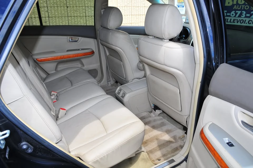 2008 Lexus RX 2nd Gen - Image 12 of 19