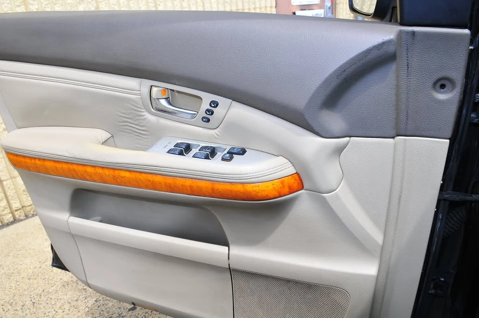 2008 Lexus RX 2nd Gen - Image 6 of 19