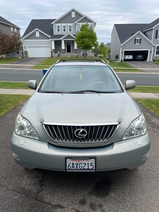 2008 Lexus RX 2nd Gen - Image 11 of 13