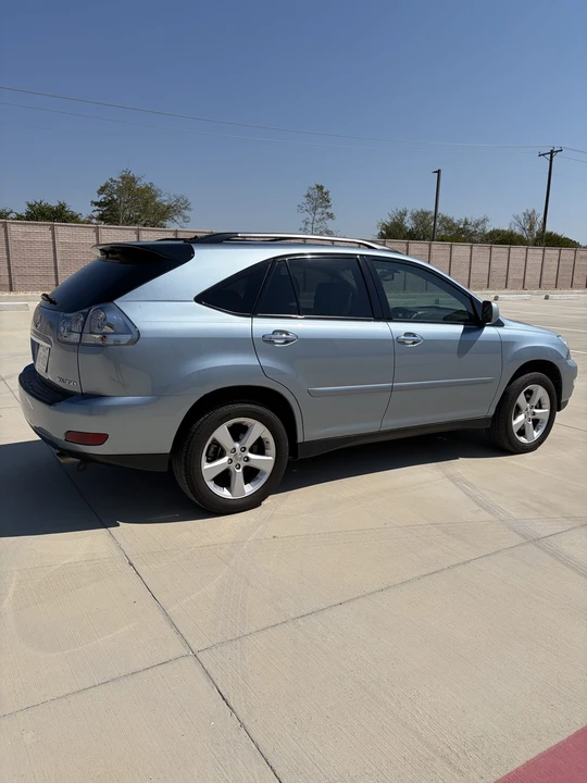 2008 Lexus RX 2nd Gen - Image 26 of 31