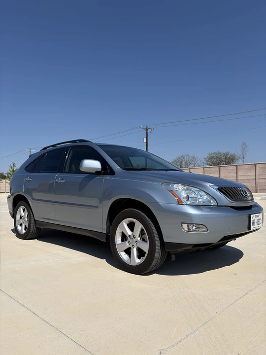 2008 Lexus RX 2nd Gen - Image 16 of 31