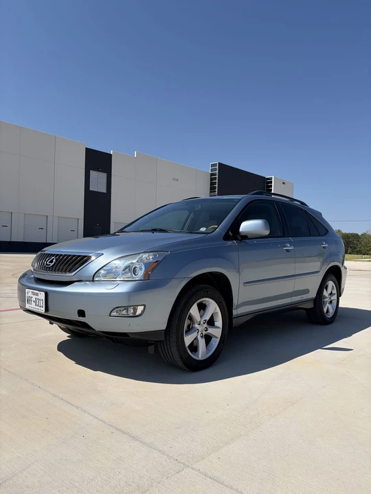 2008 Lexus RX 2nd Gen - Image 3 of 31