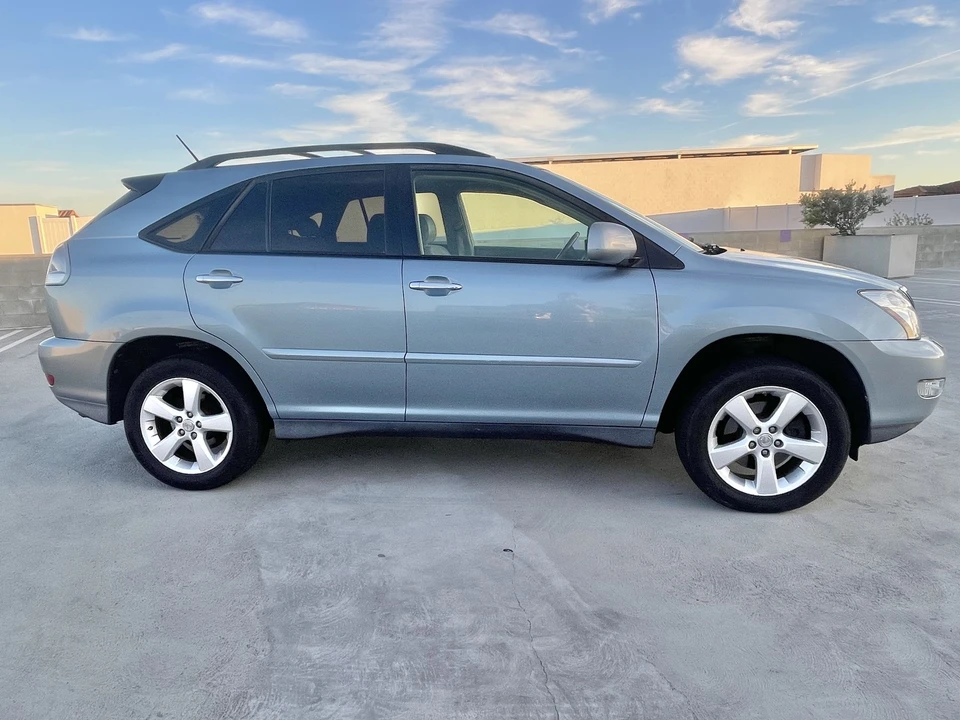 2008 Lexus RX 2nd Gen - Image 4 of 14