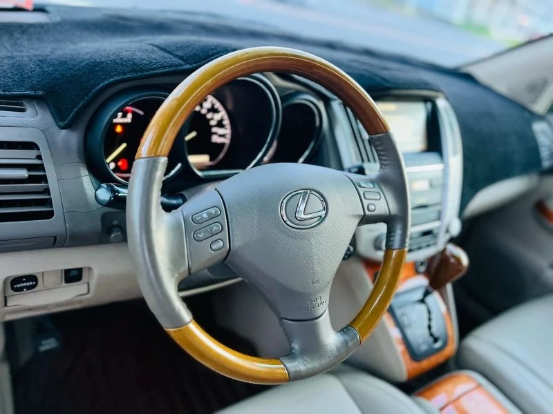 2008 Lexus RX 2nd Gen - Image 11 of 12