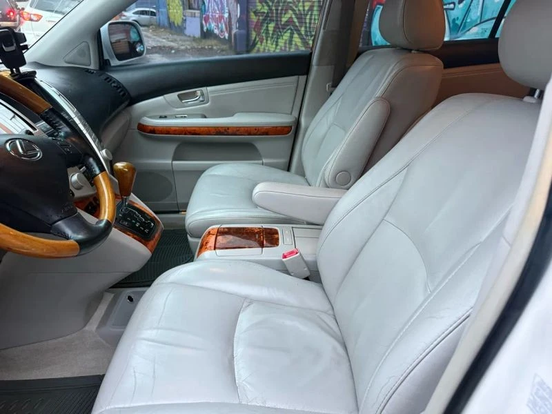2008 Lexus RX 2nd Gen - Image 10 of 12