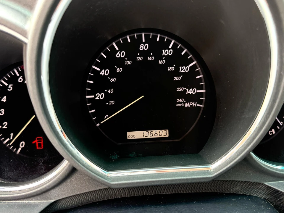 2008 Lexus RX 2nd Gen - Image 13 of 19