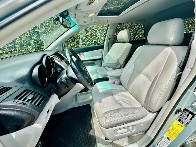 2008 Lexus RX 2nd Gen - Image 17 of 21
