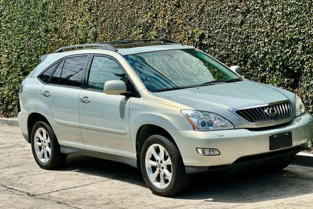 2008 Lexus RX 2nd Gen - Image 9 of 21