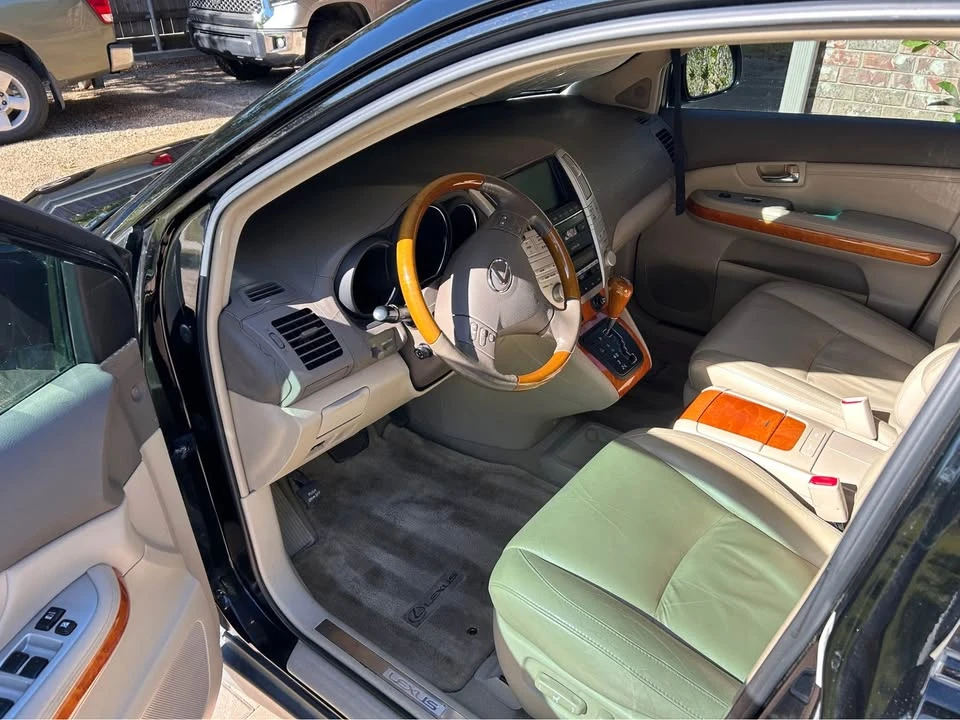 2008 Lexus RX 2nd Gen - Image 6 of 10