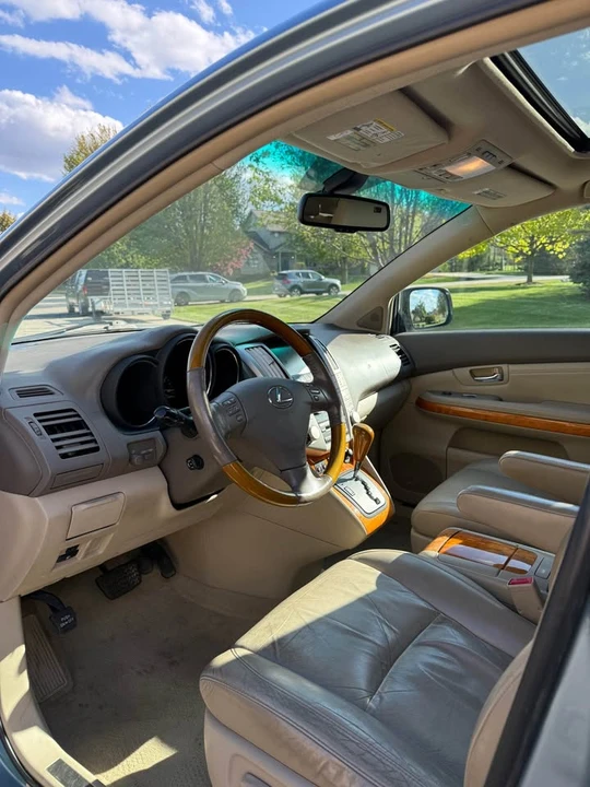 2008 Lexus RX 2nd Gen - Image 5 of 5