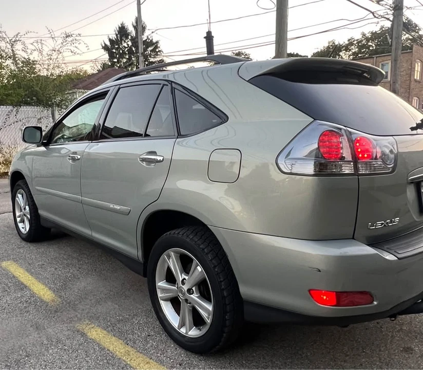 2008 Lexus RX 2nd Gen - Image 2 of 10