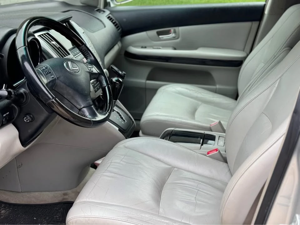 2008 Lexus RX 2nd Gen - Image 4 of 9