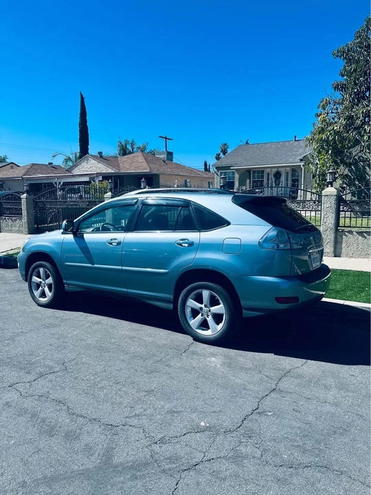 2008 Lexus RX 3rd Gen - Image 2 of 10
