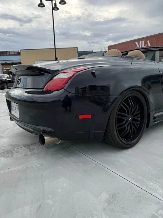 2008 Lexus SC430 - Image 12 of 19