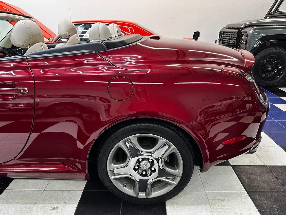2008 Lexus SC430 - Image 18 of 21