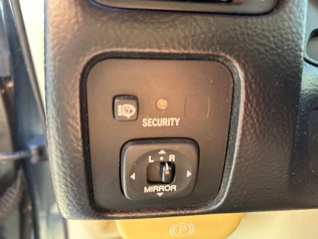 2008 Lexus SC430 - Image 13 of 20