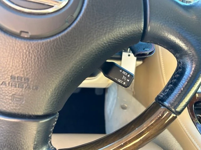 2008 Lexus SC430 - Image 11 of 20
