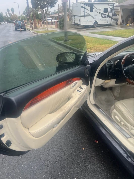 2008 Lexus SC430 - Image 3 of 8