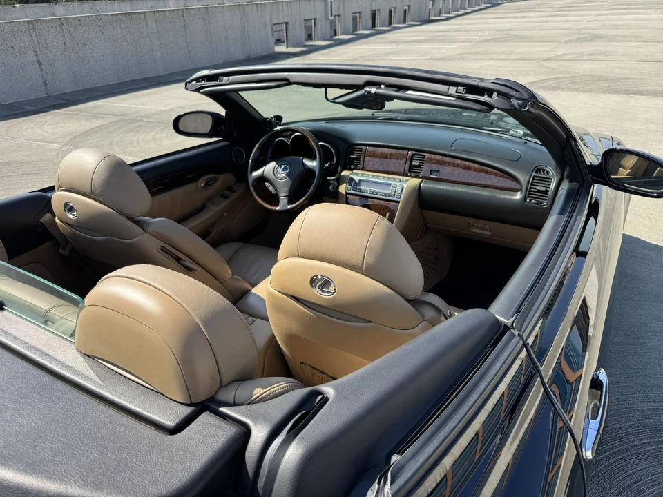 2008 Lexus SC430 - Image 13 of 21