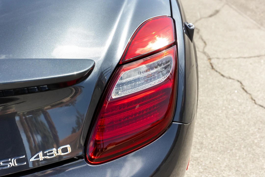 2008 Lexus SC430 - Image 27 of 31
