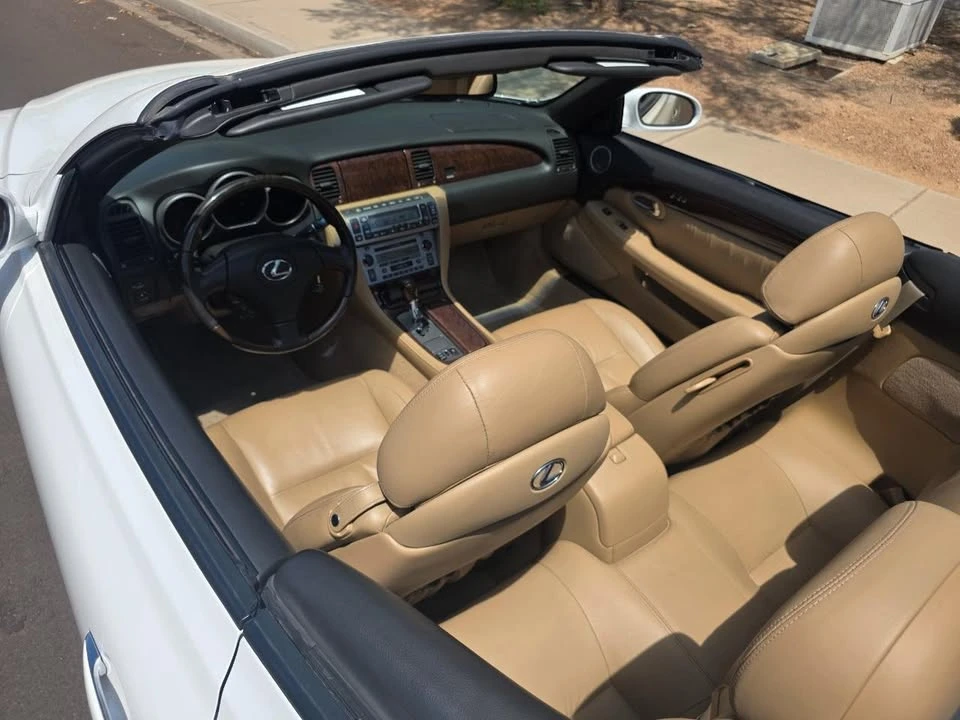 2008 Lexus SC430 - Image 8 of 20