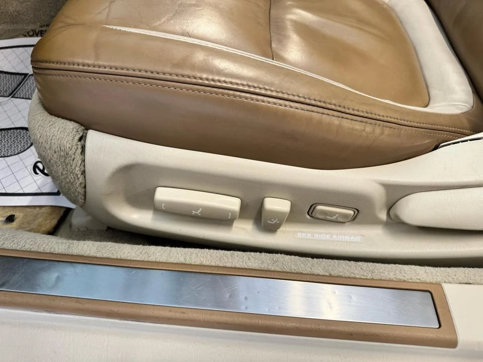 2008 Lexus SC430 - Image 18 of 20