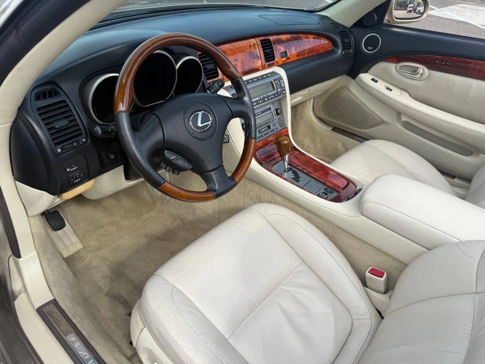 2008 Lexus SC430 - Image 9 of 31
