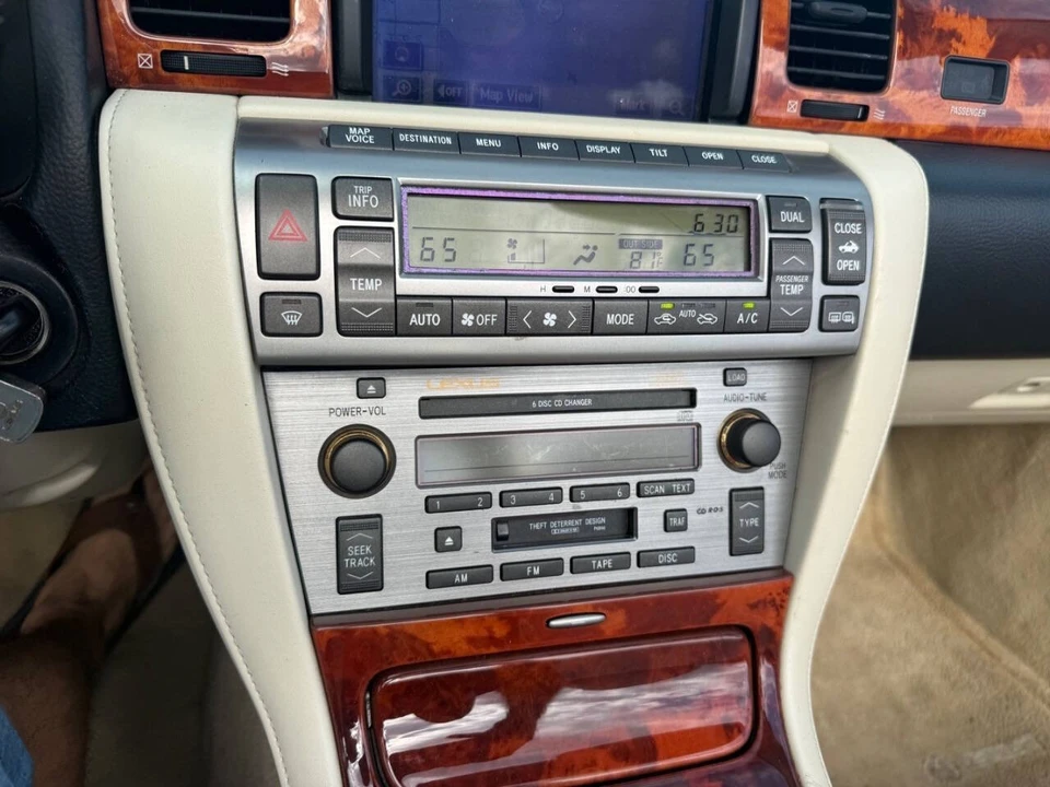 2008 Lexus SC430 - Image 20 of 31