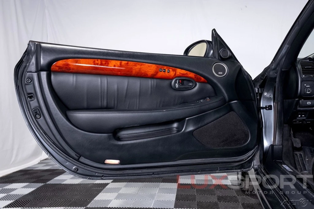 2008 Lexus SC430 - Image 17 of 21