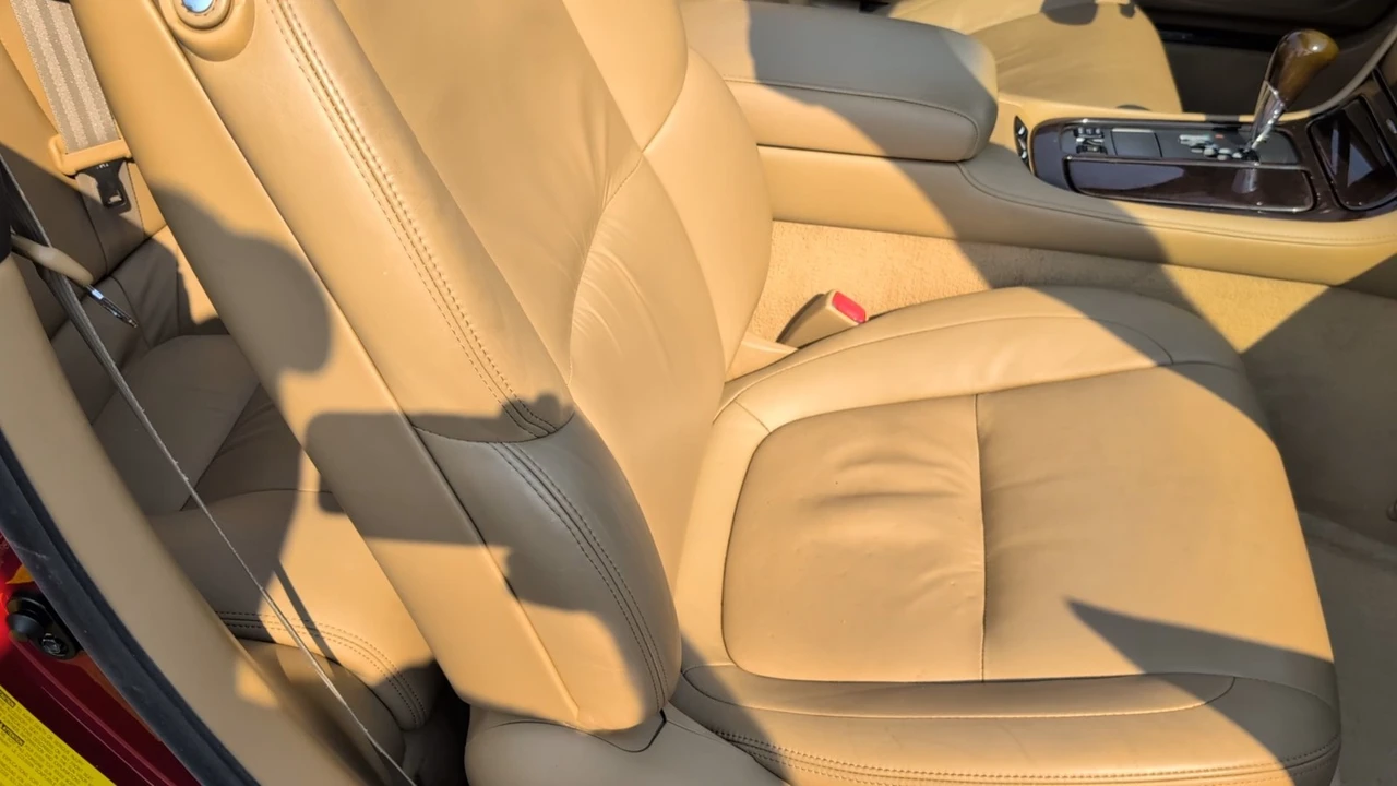 2008 Lexus SC430 - Image 14 of 31