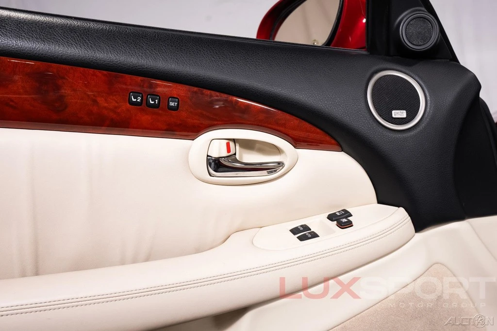 2008 Lexus SC430 - Image 19 of 24