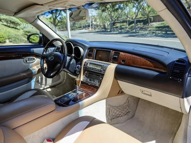 2008 Lexus SC430 - Image 18 of 31