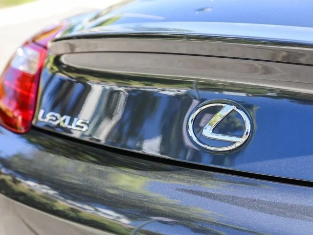 2008 Lexus SC430 - Image 16 of 31