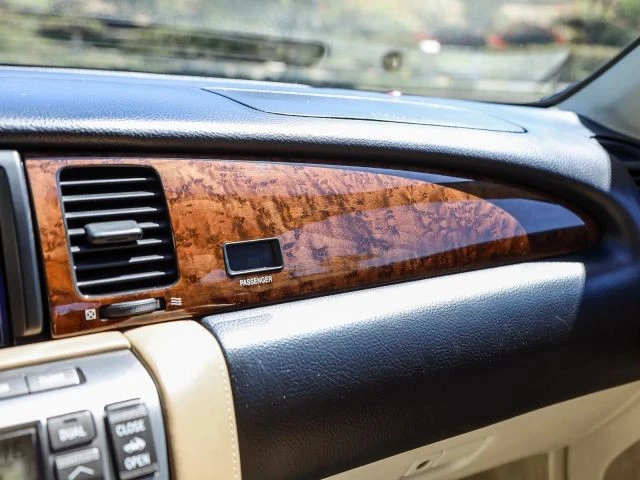 2008 Lexus SC430 - Image 29 of 31