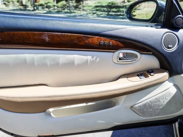 2008 Lexus SC430 - Image 23 of 31