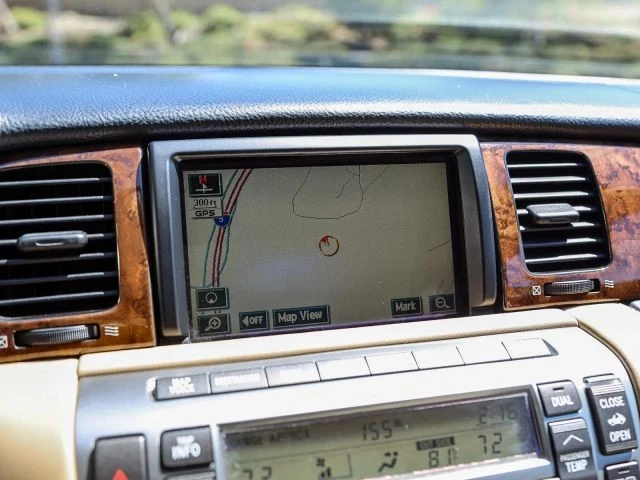 2008 Lexus SC430 - Image 26 of 31
