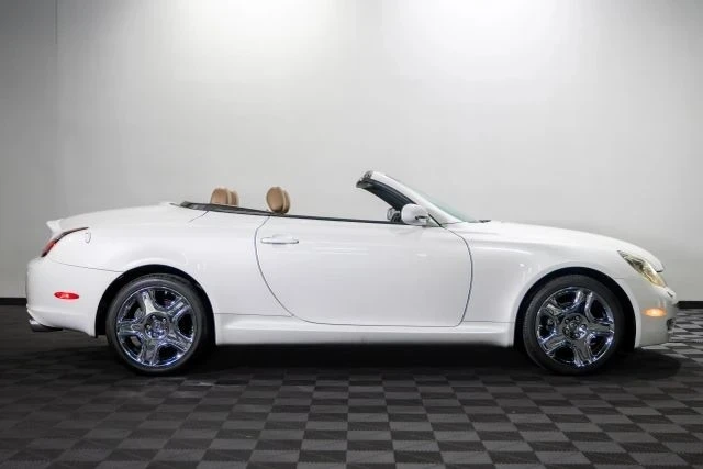 2008 Lexus SC430 - Image 9 of 21