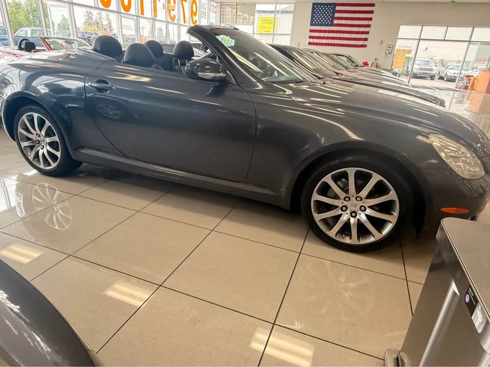 2008 Lexus SC430 - Image 3 of 15