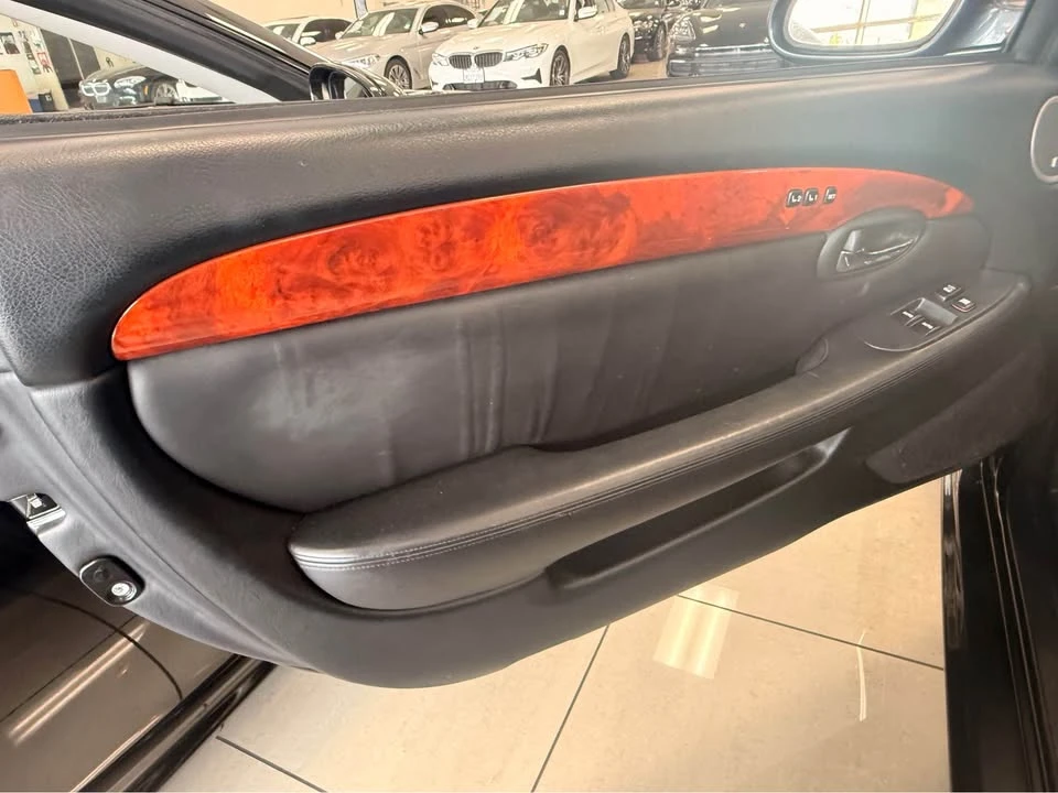 2008 Lexus SC430 - Image 9 of 15