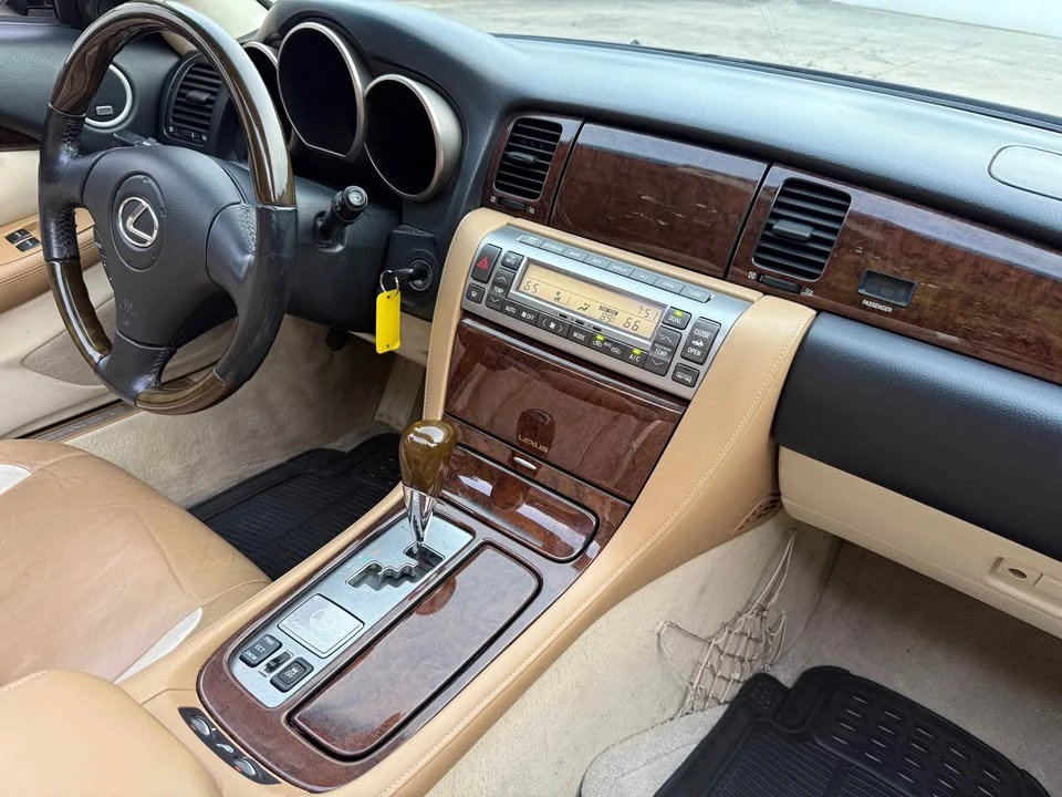 2008 Lexus SC430 - Image 18 of 20