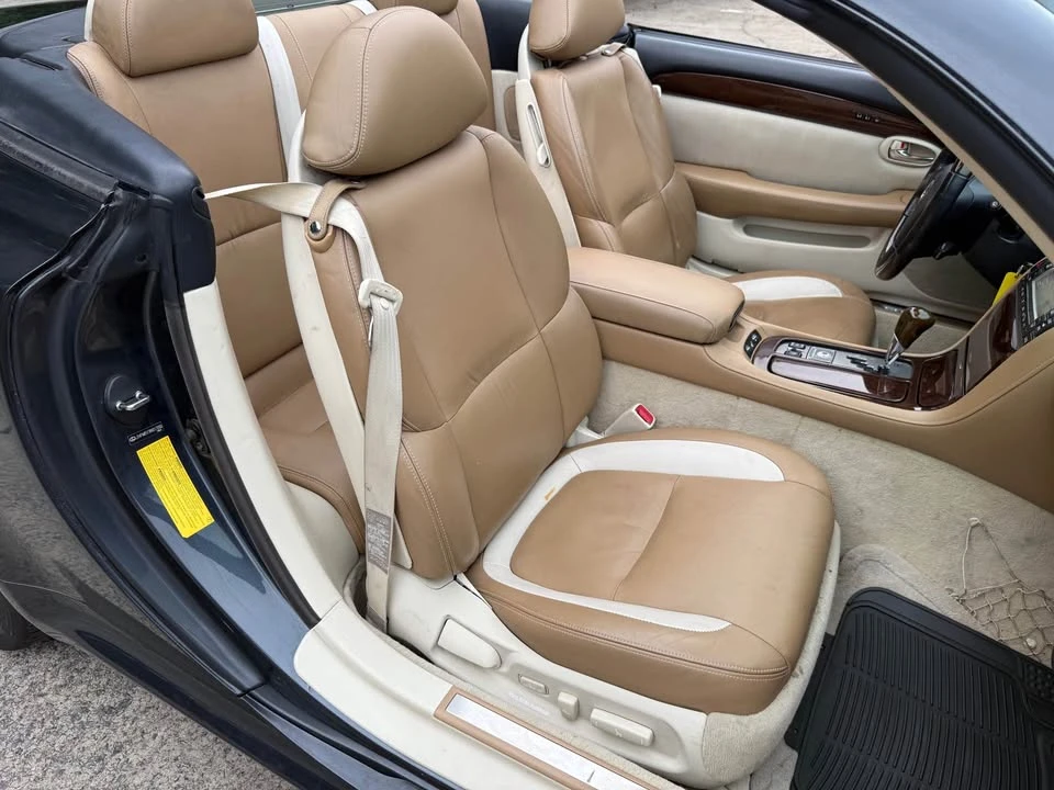 2008 Lexus SC430 - Image 2 of 20
