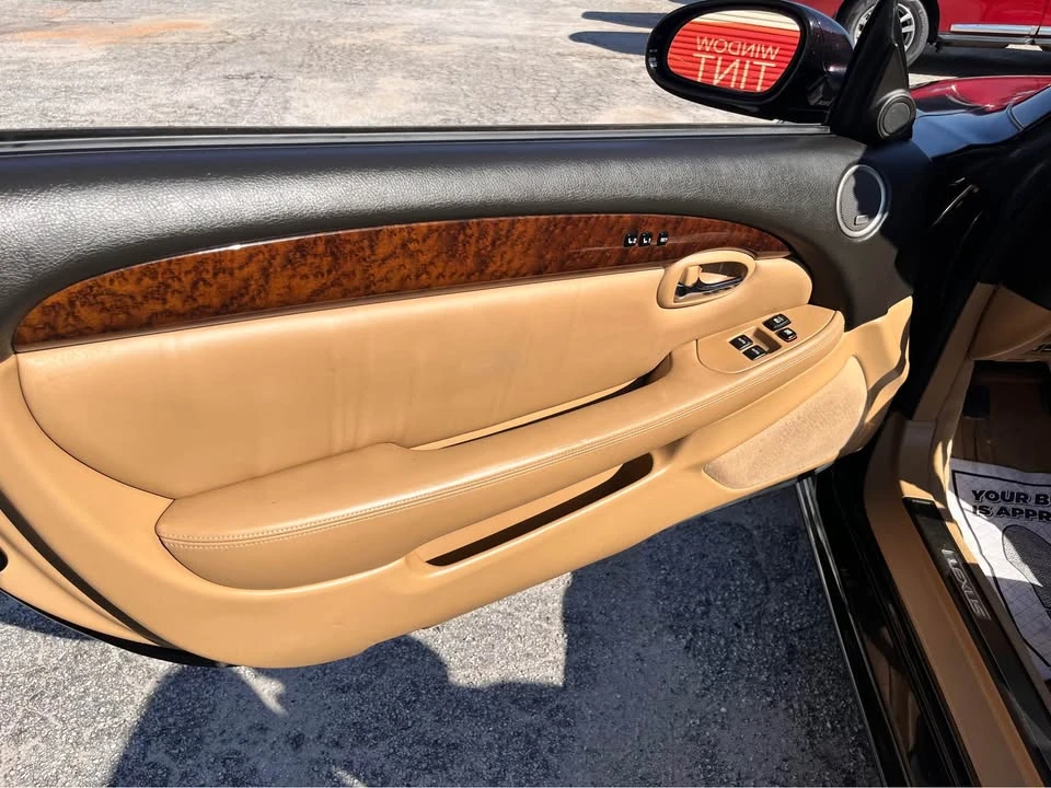 2008 Lexus SC430 - Image 6 of 18