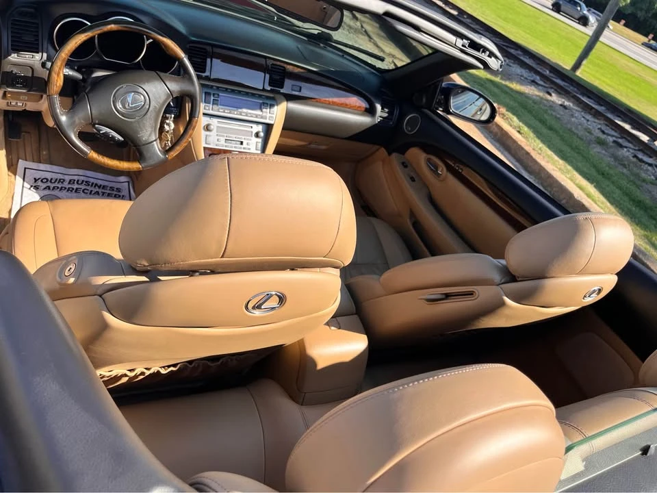 2008 Lexus SC430 - Image 8 of 18