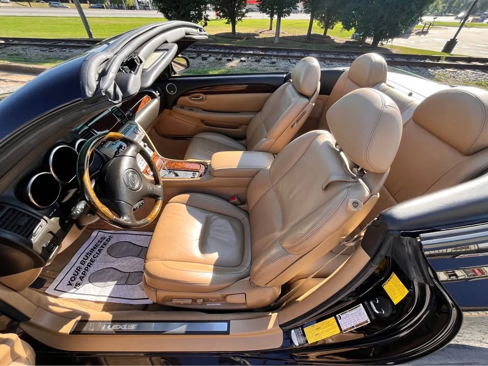 2008 Lexus SC430 - Image 7 of 18