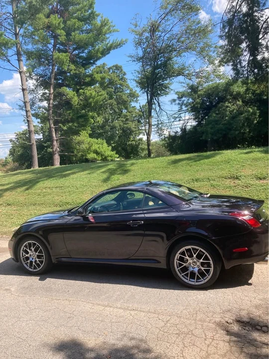 2008 Lexus SC430 - Image 10 of 11
